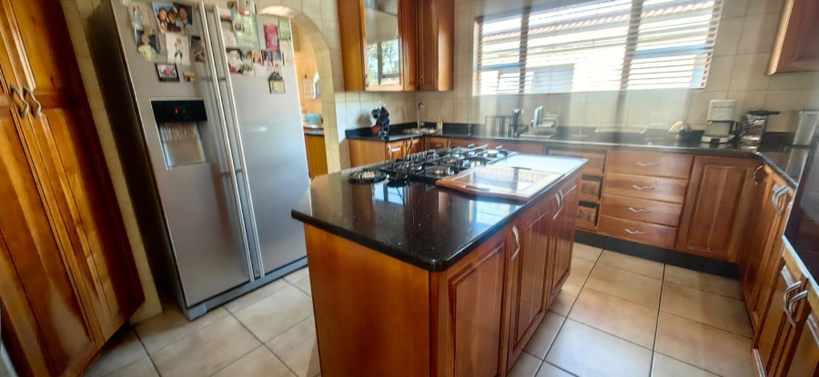 5 Bedroom Property for Sale in Vanderbijlpark SE 4 Gauteng