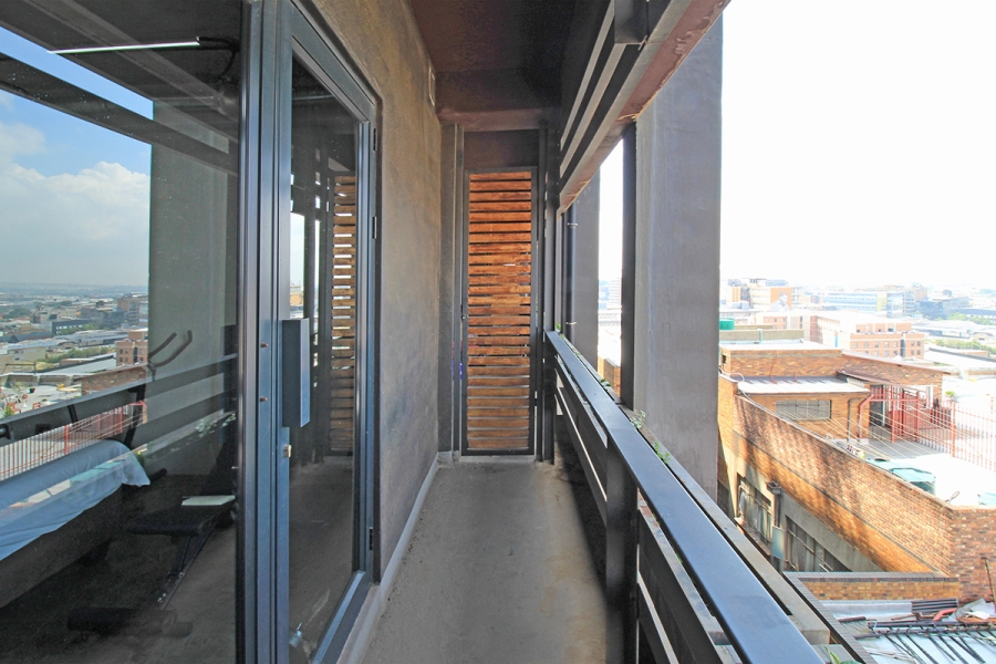 1 Bedroom Property for Sale in New Doornfontein Gauteng