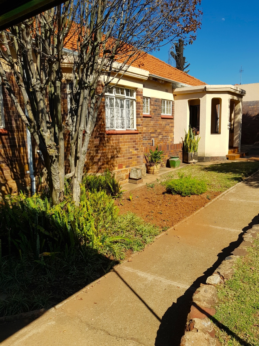 4 Bedroom Property for Sale in Observatory Gauteng