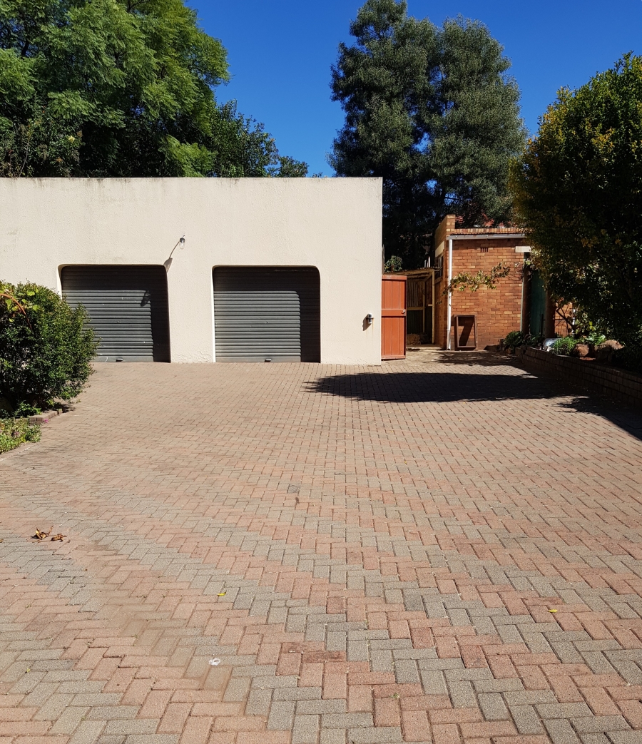 4 Bedroom Property for Sale in Observatory Gauteng