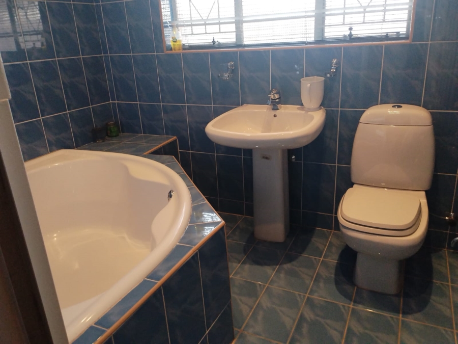 3 Bedroom Property for Sale in Three Rivers Gauteng