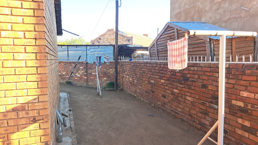 3 Bedroom Property for Sale in Soshanguve UU Gauteng
