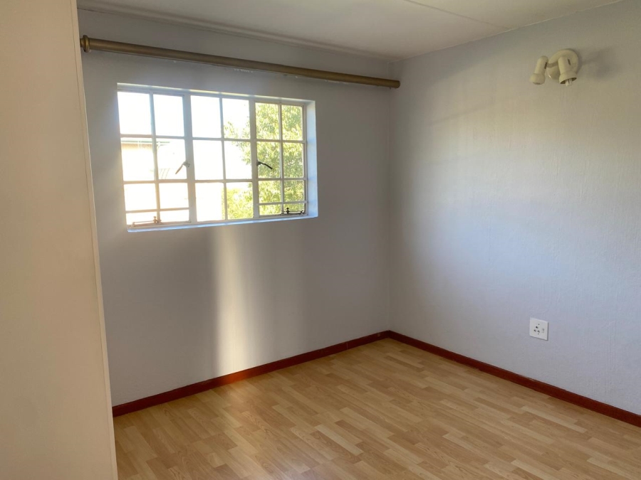 To Let 2 Bedroom Property for Rent in Elardus Park Gauteng