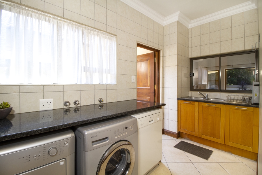 3 Bedroom Property for Sale in The Wilds Gauteng