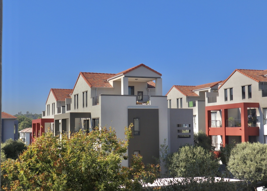 1 Bedroom Property for Sale in Lonehill Gauteng