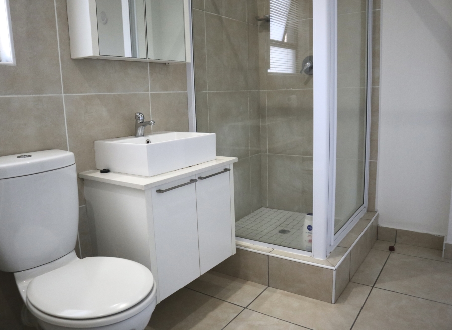 1 Bedroom Property for Sale in Lonehill Gauteng