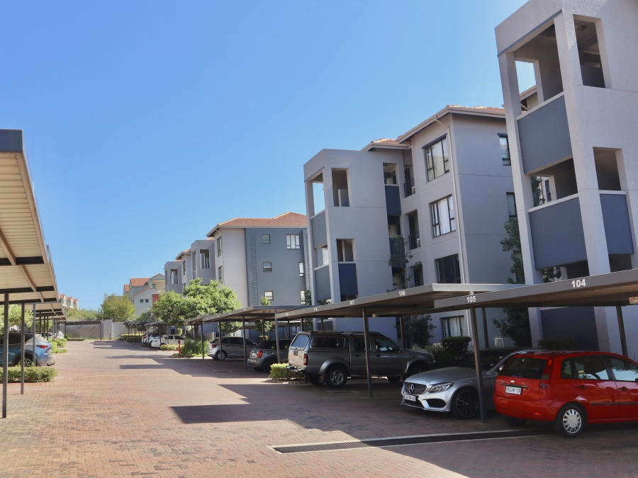 1 Bedroom Property for Sale in Lonehill Gauteng