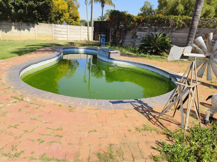 5 Bedroom Property for Sale in Rayton Gauteng