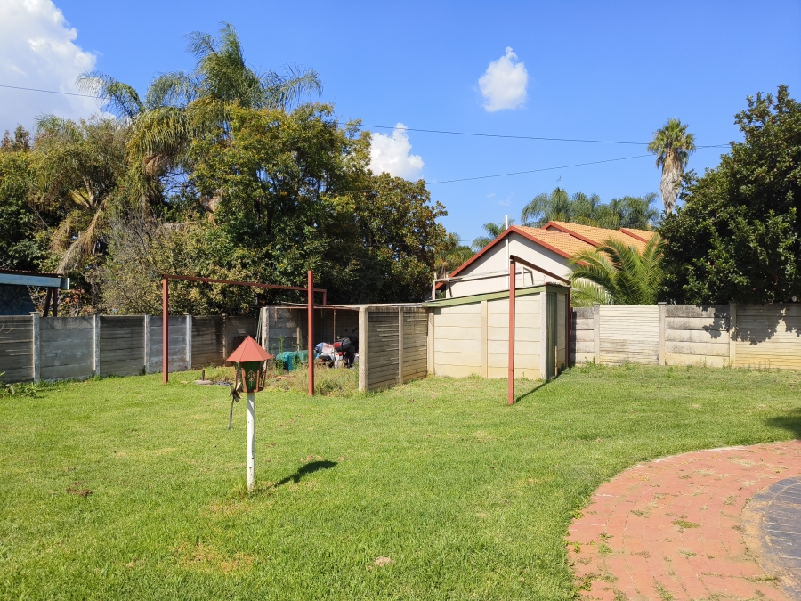 5 Bedroom Property for Sale in Rayton Gauteng