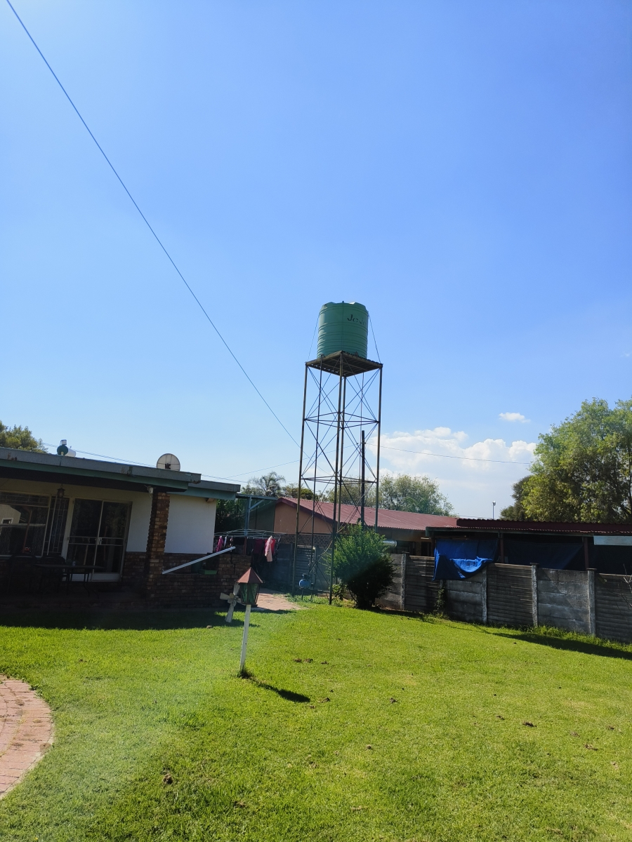 5 Bedroom Property for Sale in Rayton Gauteng