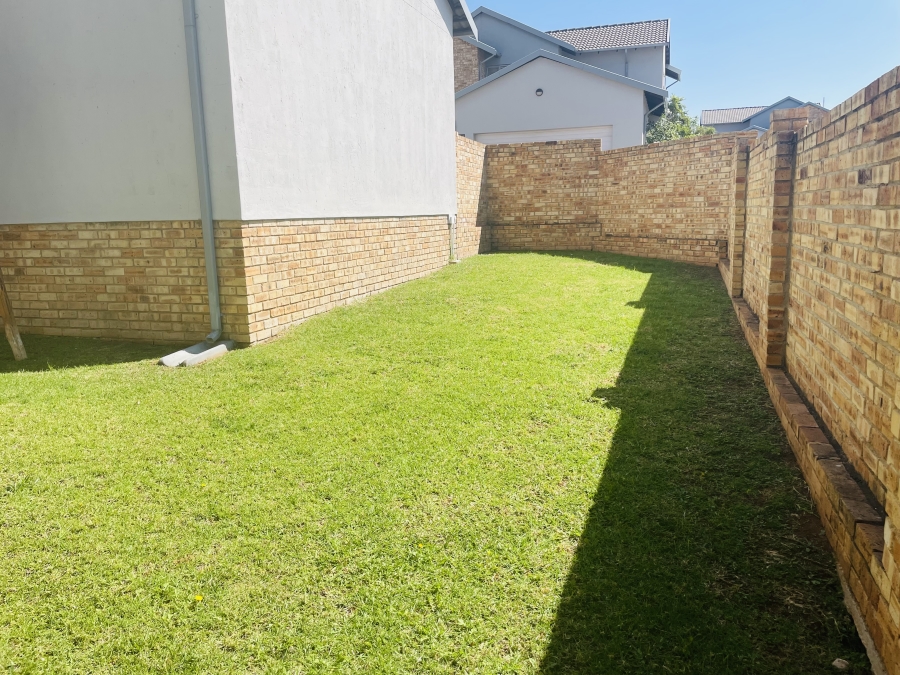 3 Bedroom Property for Sale in Noordhang Gauteng