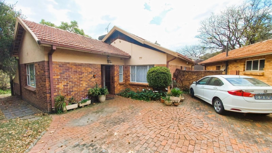 3 Bedroom Property for Sale in Blairgowrie Gauteng