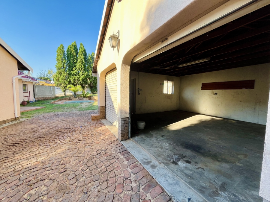 3 Bedroom Property for Sale in Norkem Park Gauteng