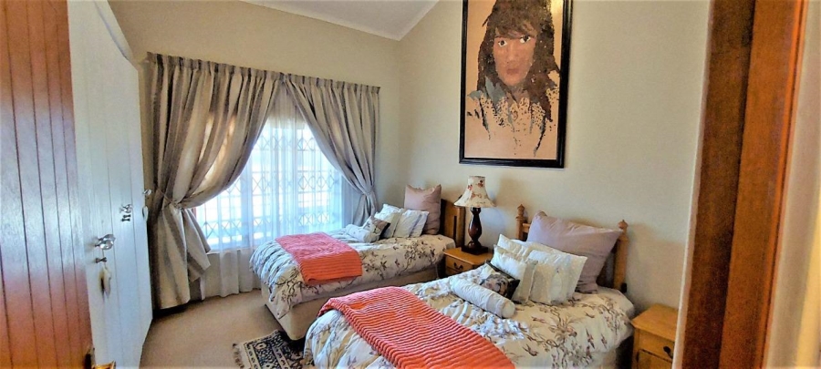 6 Bedroom Property for Sale in Magaliesburg Gauteng