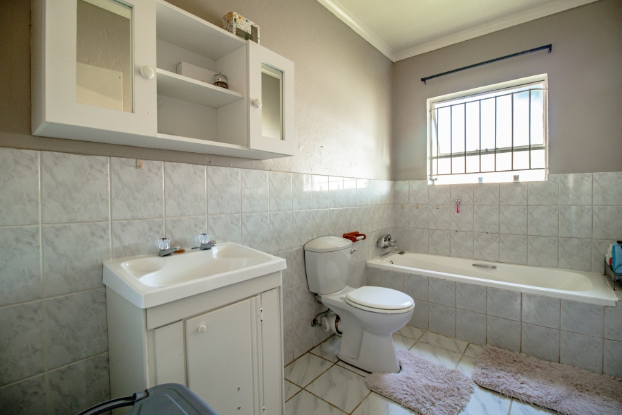 3 Bedroom Property for Sale in Meyersdal Gauteng