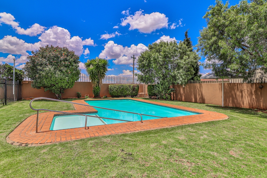 3 Bedroom Property for Sale in Meyersdal Gauteng