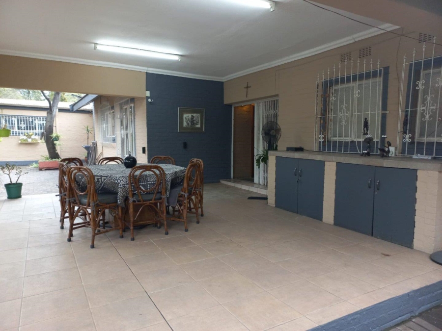 3 Bedroom Property for Sale in Vanderbijlpark SW 5 Gauteng