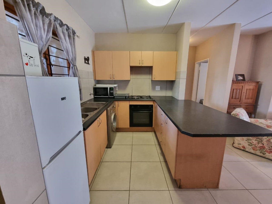 2 Bedroom Property for Sale in Fourways Gauteng