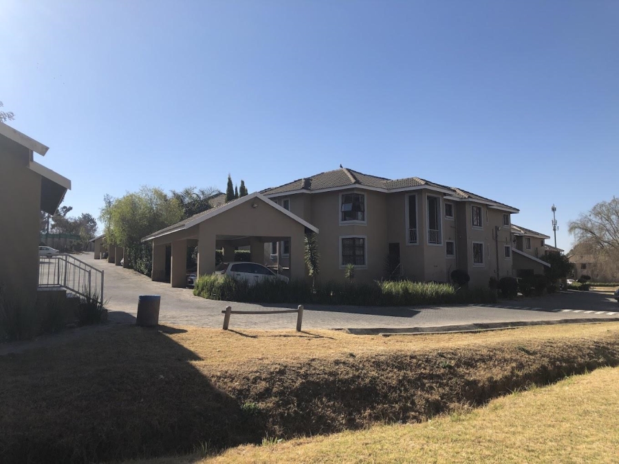 2 Bedroom Property for Sale in Fourways Gauteng