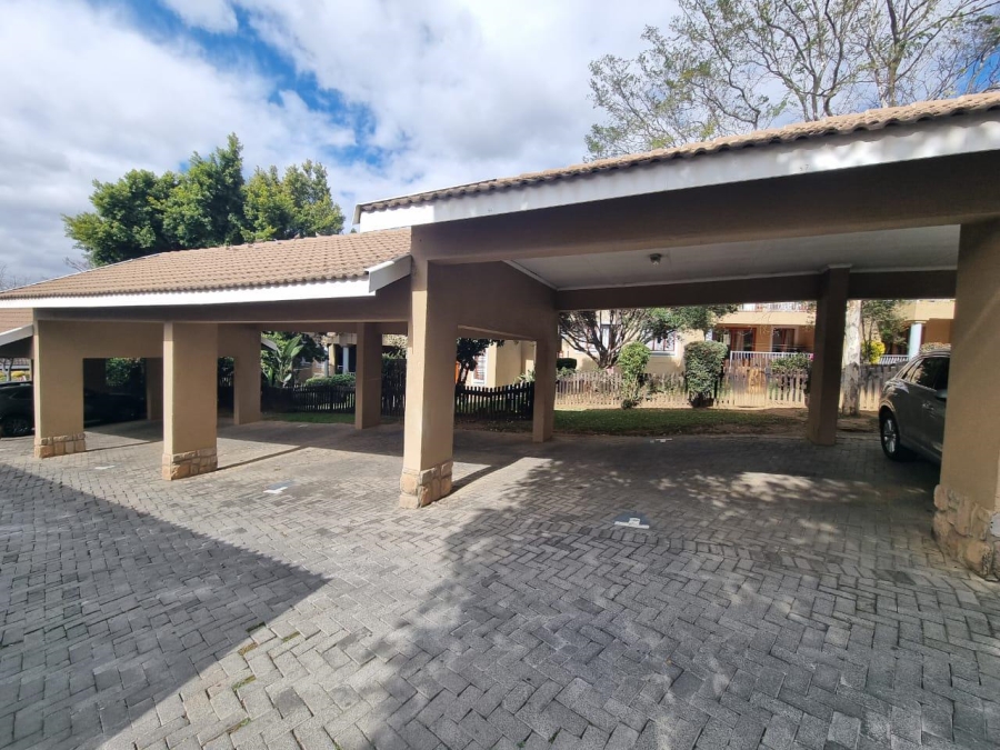 2 Bedroom Property for Sale in Fourways Gauteng