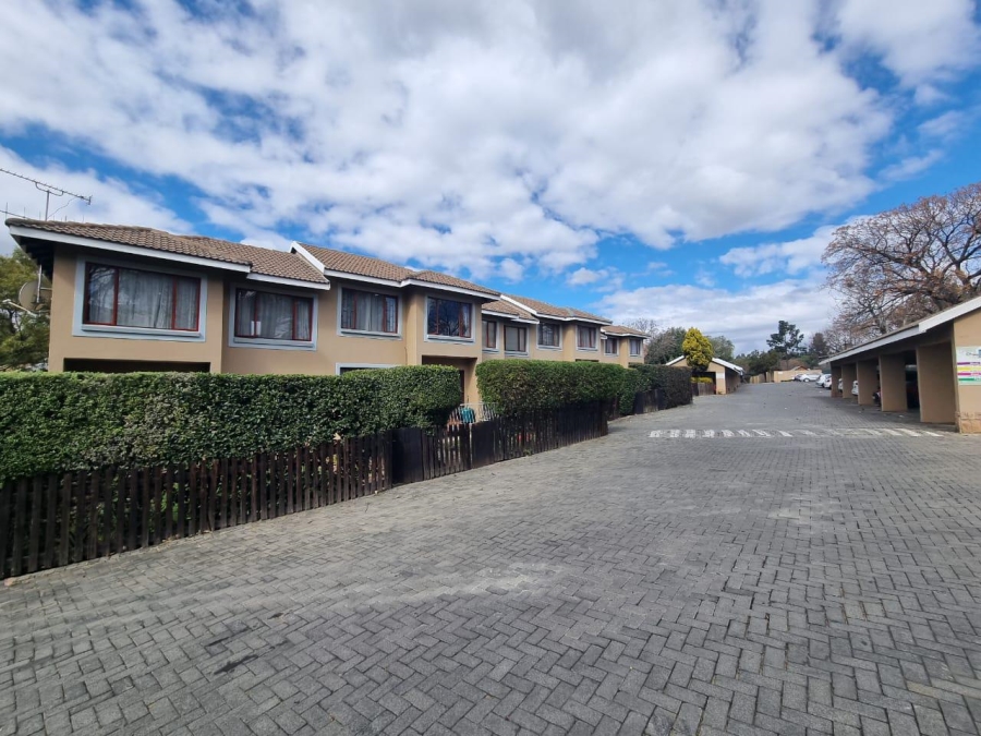 2 Bedroom Property for Sale in Fourways Gauteng