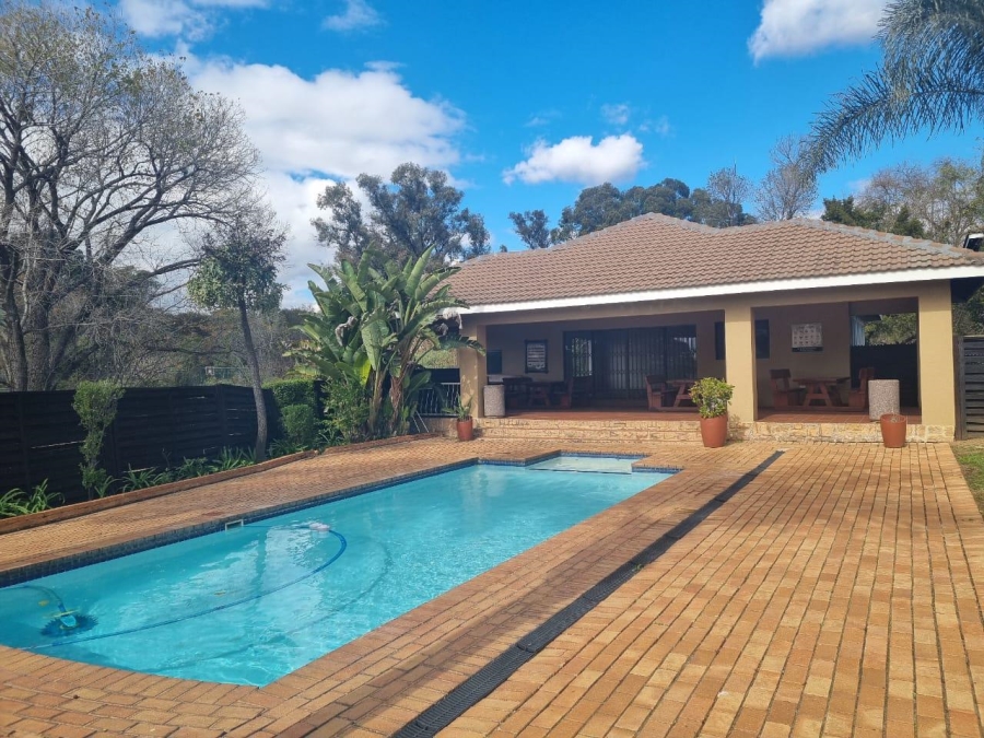 2 Bedroom Property for Sale in Fourways Gauteng