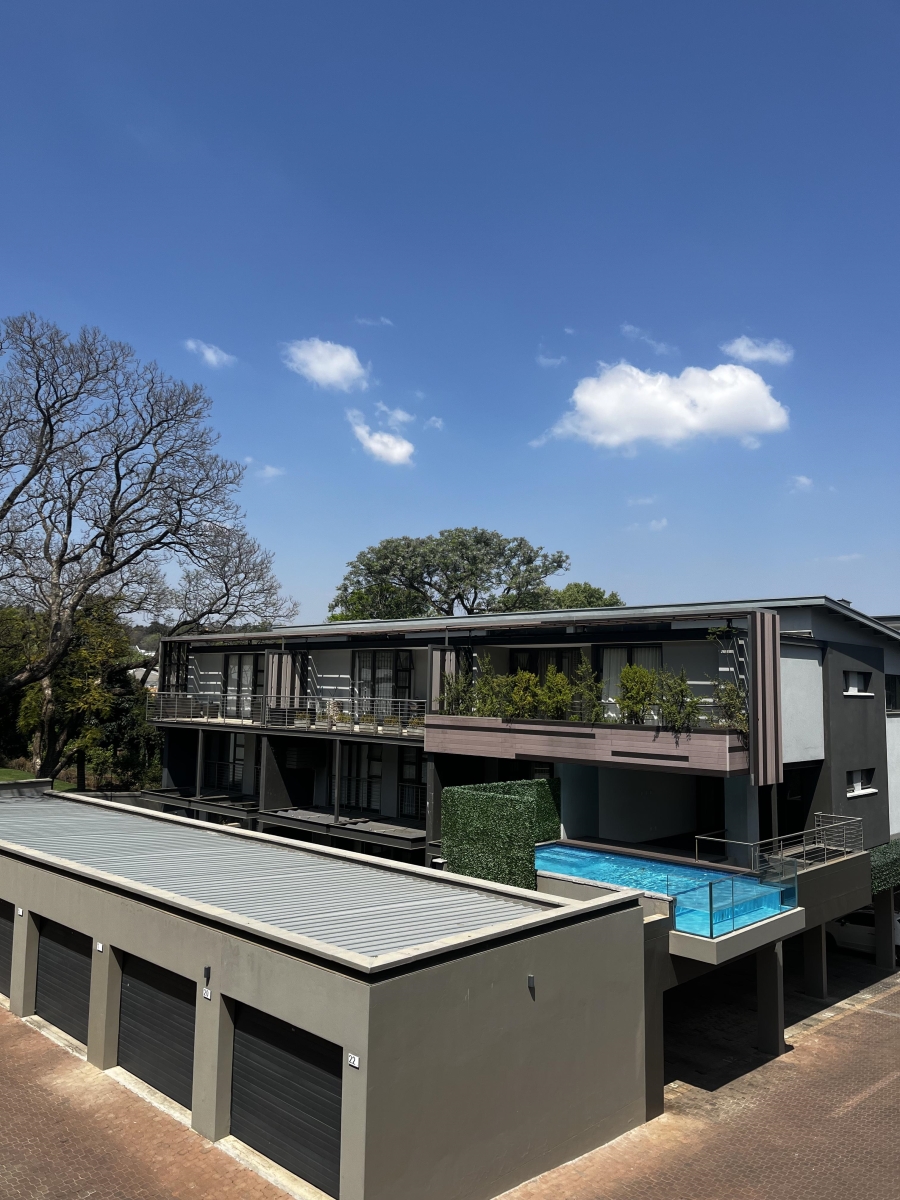 1 Bedroom Property for Sale in Dunkeld West Gauteng