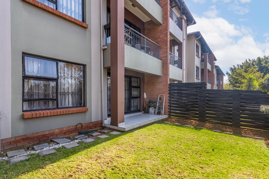 2 Bedroom Property for Sale in North Riding Gauteng