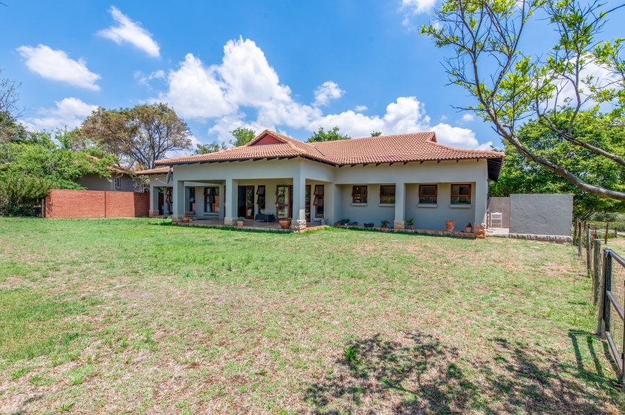 4 Bedroom Property for Sale in Saddlebrook Estate Gauteng