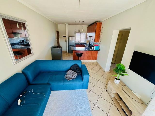 2 Bedroom Property for Sale in Vorna Valley Gauteng