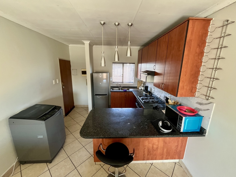 2 Bedroom Property for Sale in Vorna Valley Gauteng