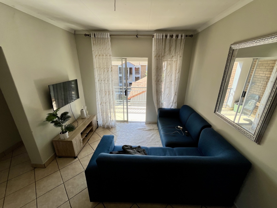 2 Bedroom Property for Sale in Vorna Valley Gauteng