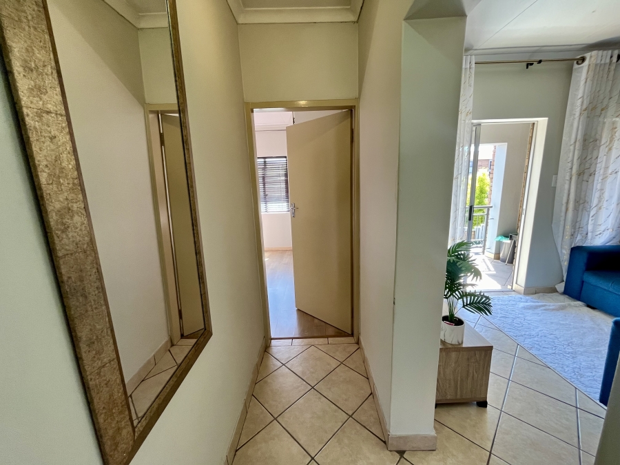 2 Bedroom Property for Sale in Vorna Valley Gauteng