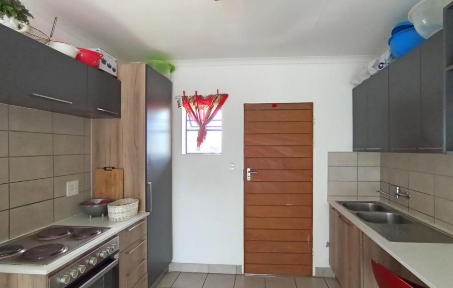 2 Bedroom Property for Sale in Esther Park Gauteng