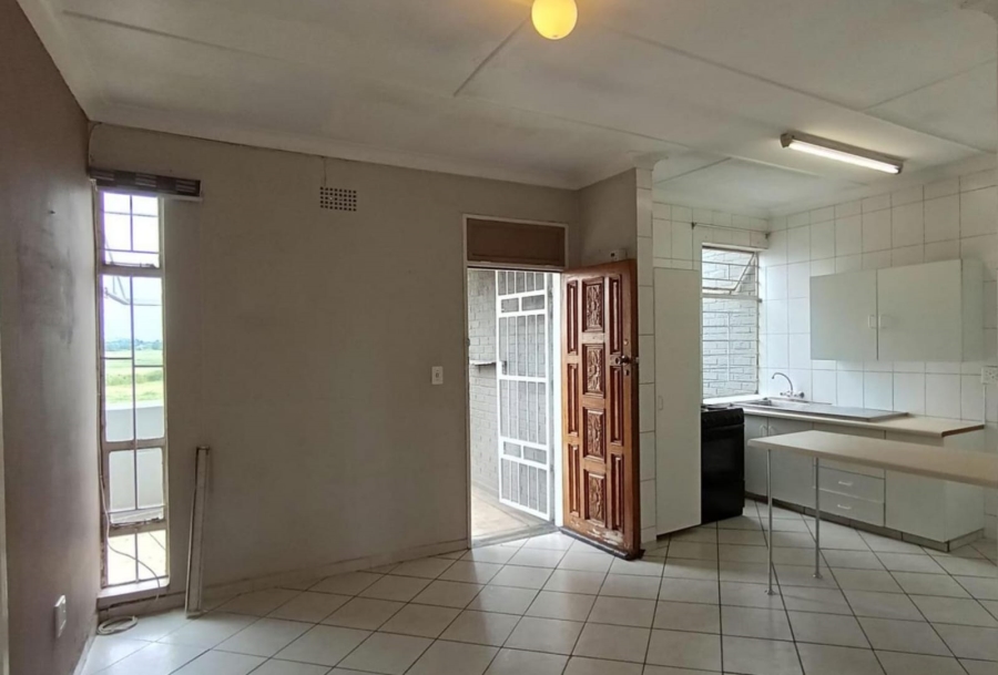 2 Bedroom Property for Sale in Edleen Gauteng