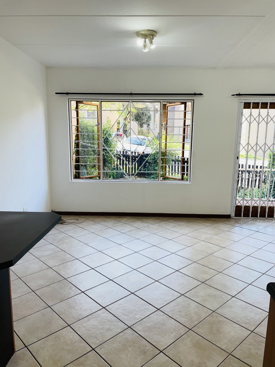 2 Bedroom Property for Sale in Paulshof Gauteng