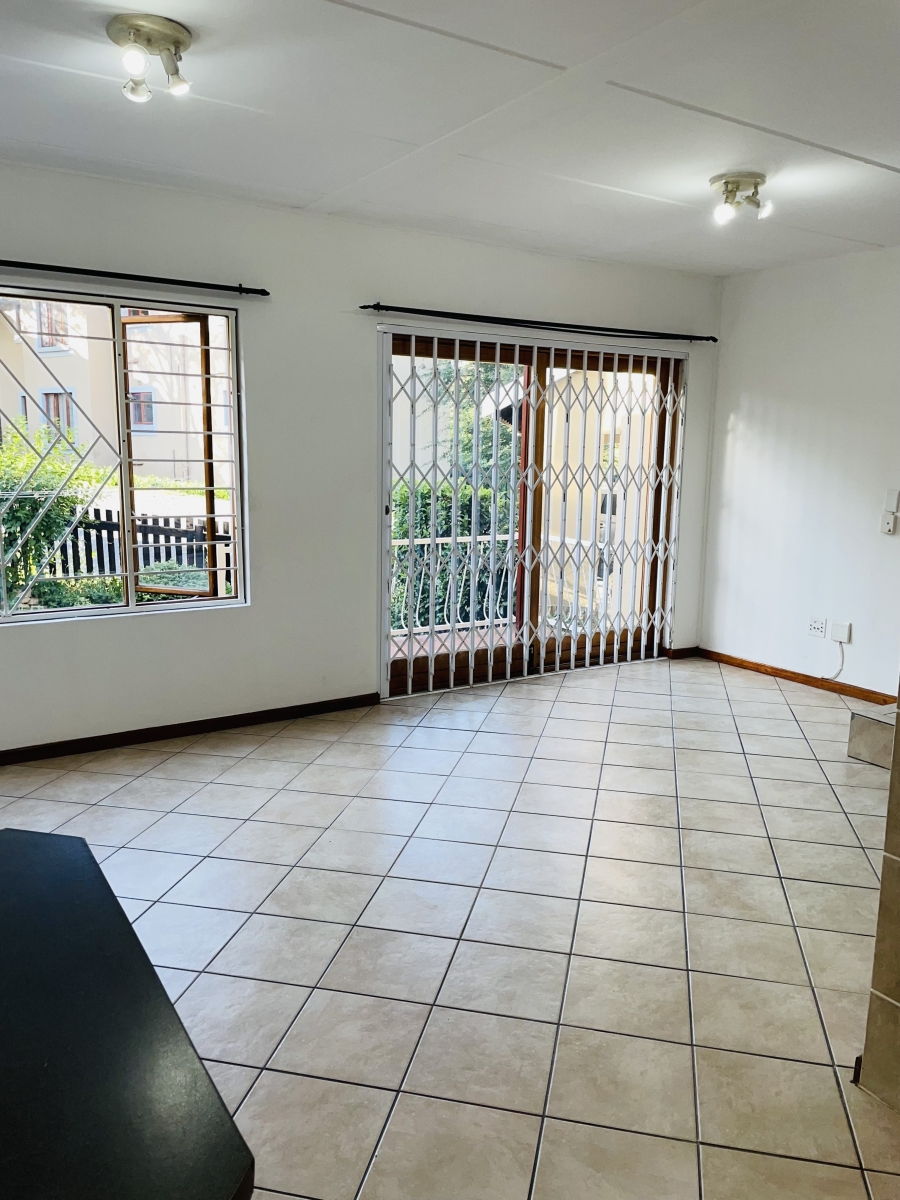 2 Bedroom Property for Sale in Paulshof Gauteng