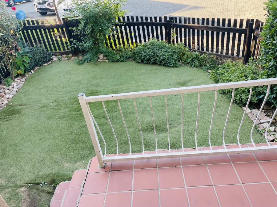 2 Bedroom Property for Sale in Paulshof Gauteng