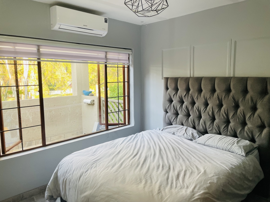 2 Bedroom Property for Sale in Bryanston Gauteng