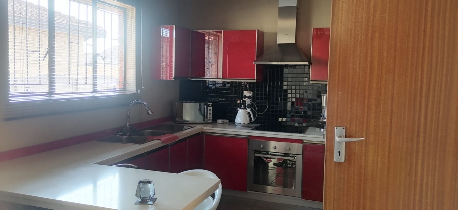 3 Bedroom Property for Sale in Kwa Thema Gauteng