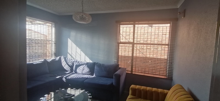 3 Bedroom Property for Sale in Kwa Thema Gauteng