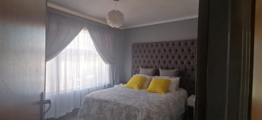 3 Bedroom Property for Sale in Kwa Thema Gauteng