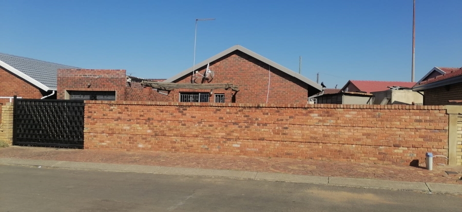 3 Bedroom Property for Sale in Kwa Thema Gauteng