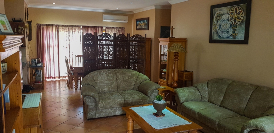 3 Bedroom Property for Sale in Green Acres Estate Gauteng