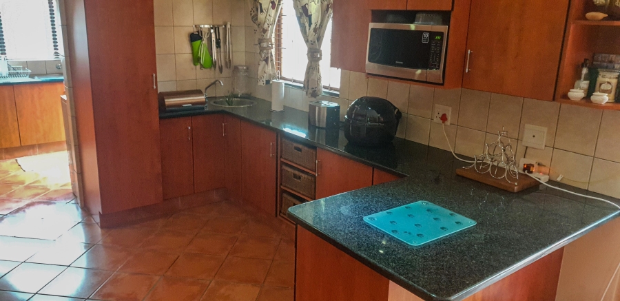 3 Bedroom Property for Sale in Green Acres Estate Gauteng