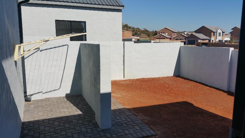 3 Bedroom Property for Sale in Roodepark Eco Estate Gauteng