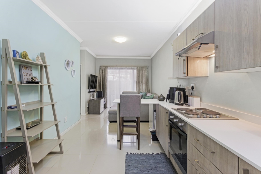 2 Bedroom Property for Sale in Halfway Gardens Gauteng