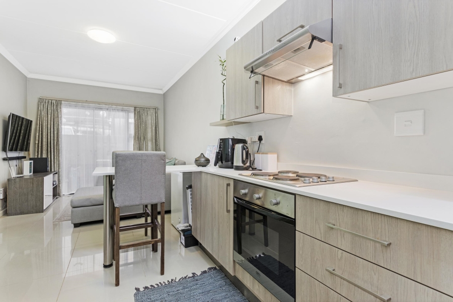 2 Bedroom Property for Sale in Halfway Gardens Gauteng