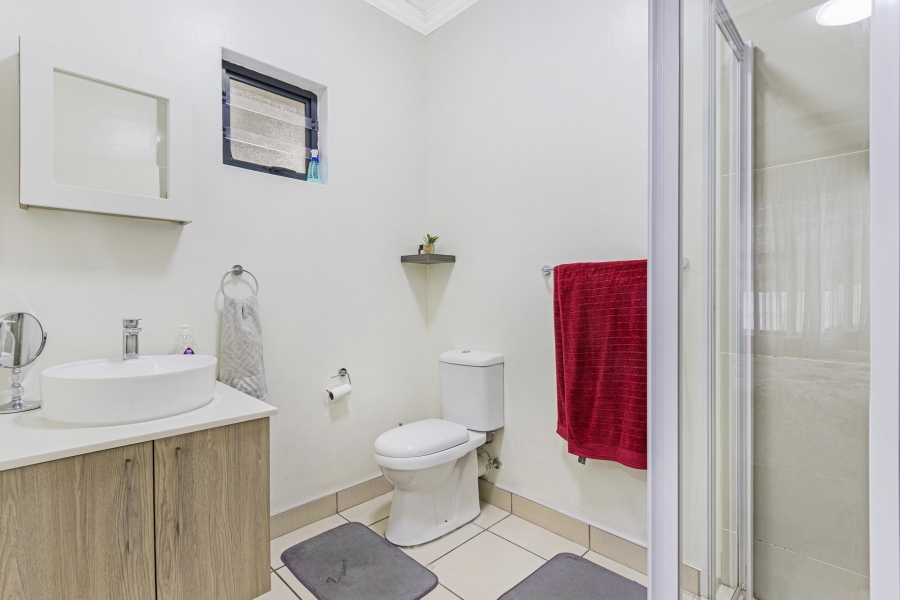2 Bedroom Property for Sale in Halfway Gardens Gauteng