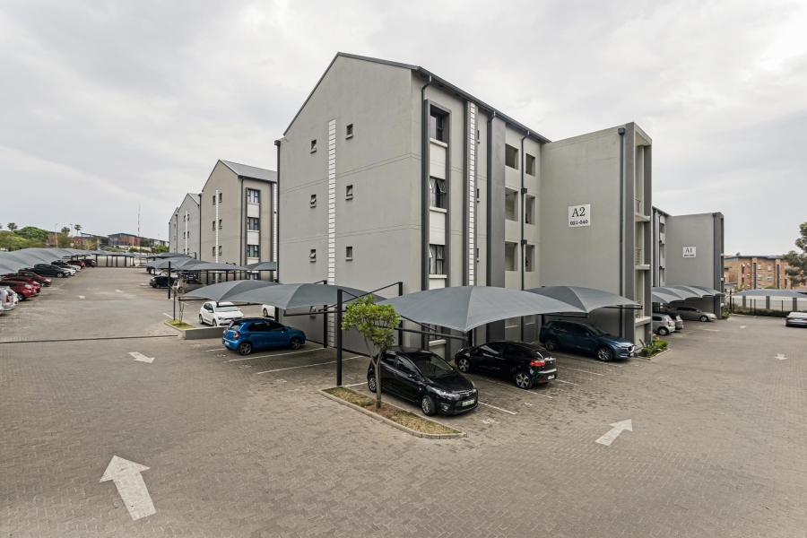 2 Bedroom Property for Sale in Halfway Gardens Gauteng
